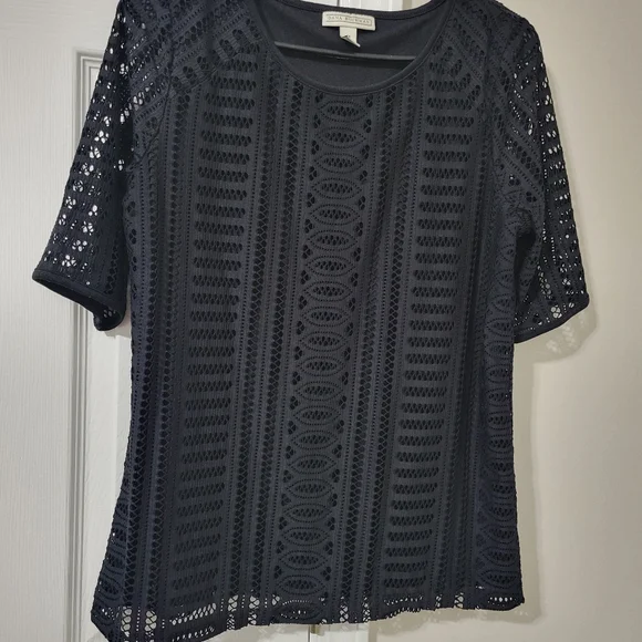 Top - Picture 1 of 2